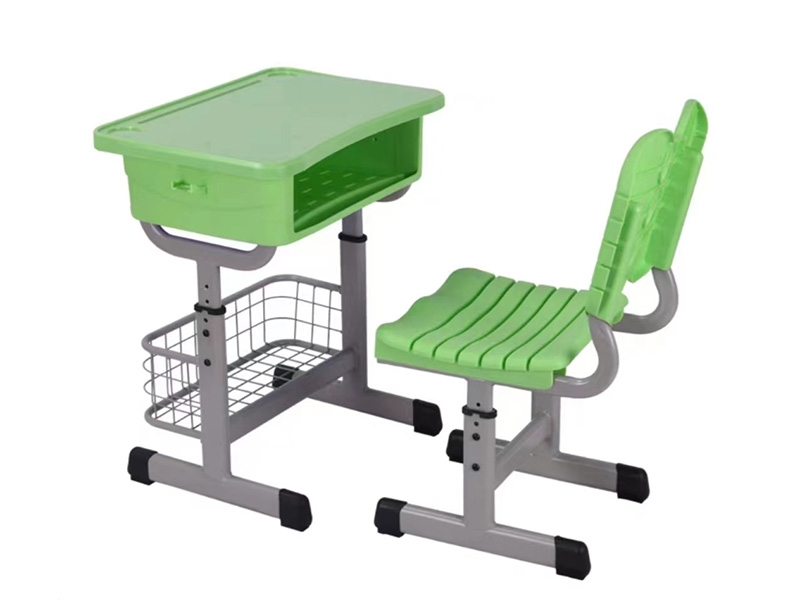 学校桌椅