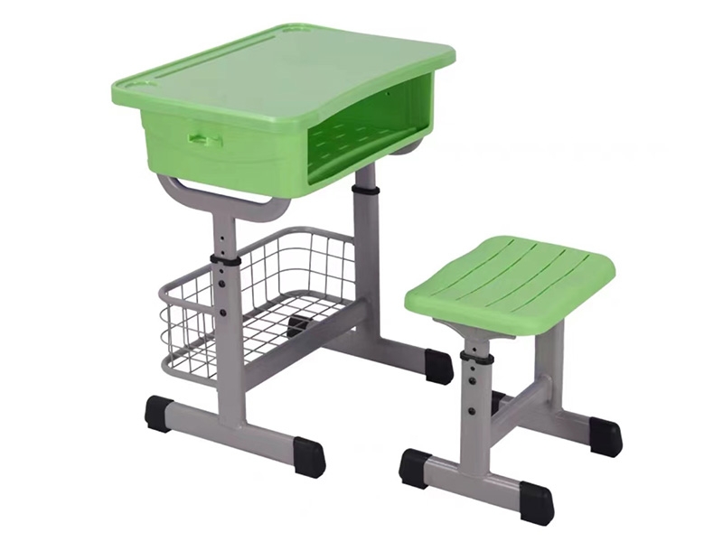 学校桌椅