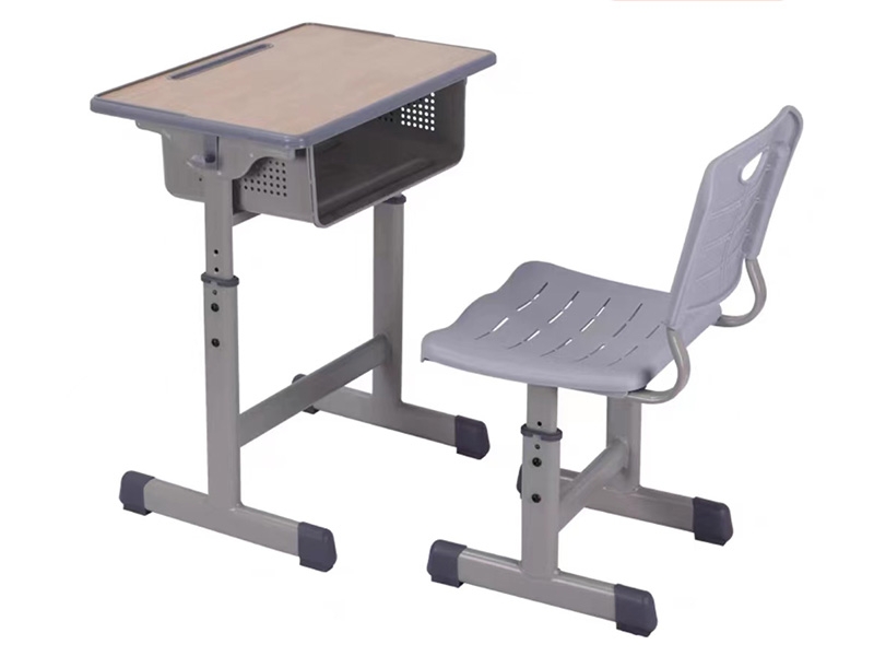 学校桌椅