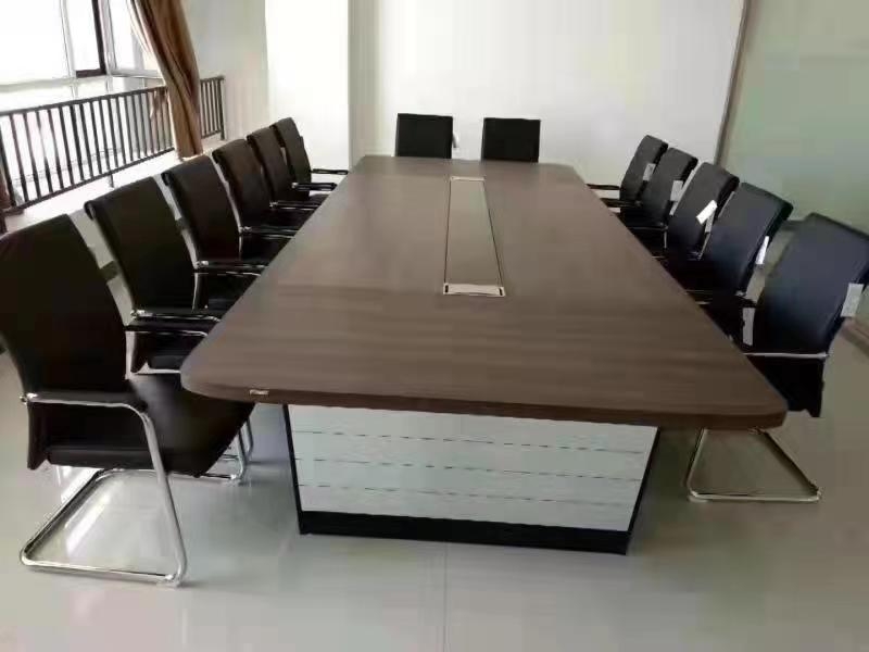 会议桌